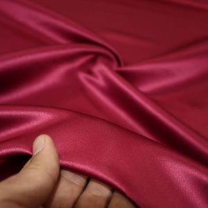 پارچه ساتن آمریکایی چینی رنگ زرشکی