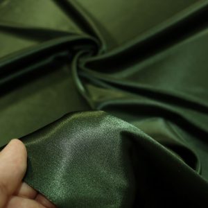 پارچه ساتن ال ایکس رنگ سبز زیتونی