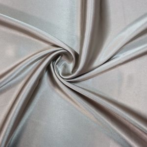 پارچه ساتن ال ایکس رنگ کرم بژ