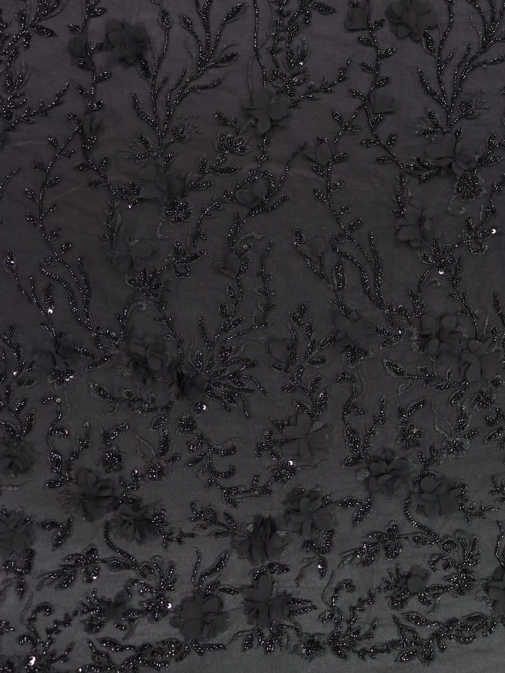 IMG_5841 پارچه گیپور مجلسی گل برجسته مشکی طرح سه