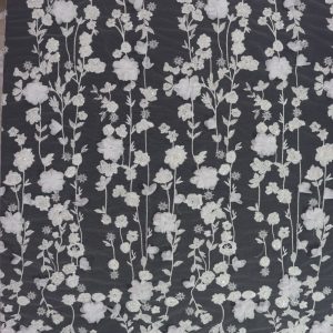 پارچه گیپور مجلسی گل برجسته سفید طرح دو