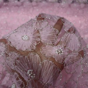 پارچه مجلسی گل حریر برجسته رنگ صورتی طرح یک سری جدید