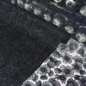 پارچه مجلسی گل حریر برجسته رنگ مشکی طرح یک سری جدید
