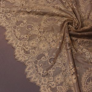 پارچه مجلسی دانتل فرانسه (شنتیه) رنگ قهوه ای طرح یک